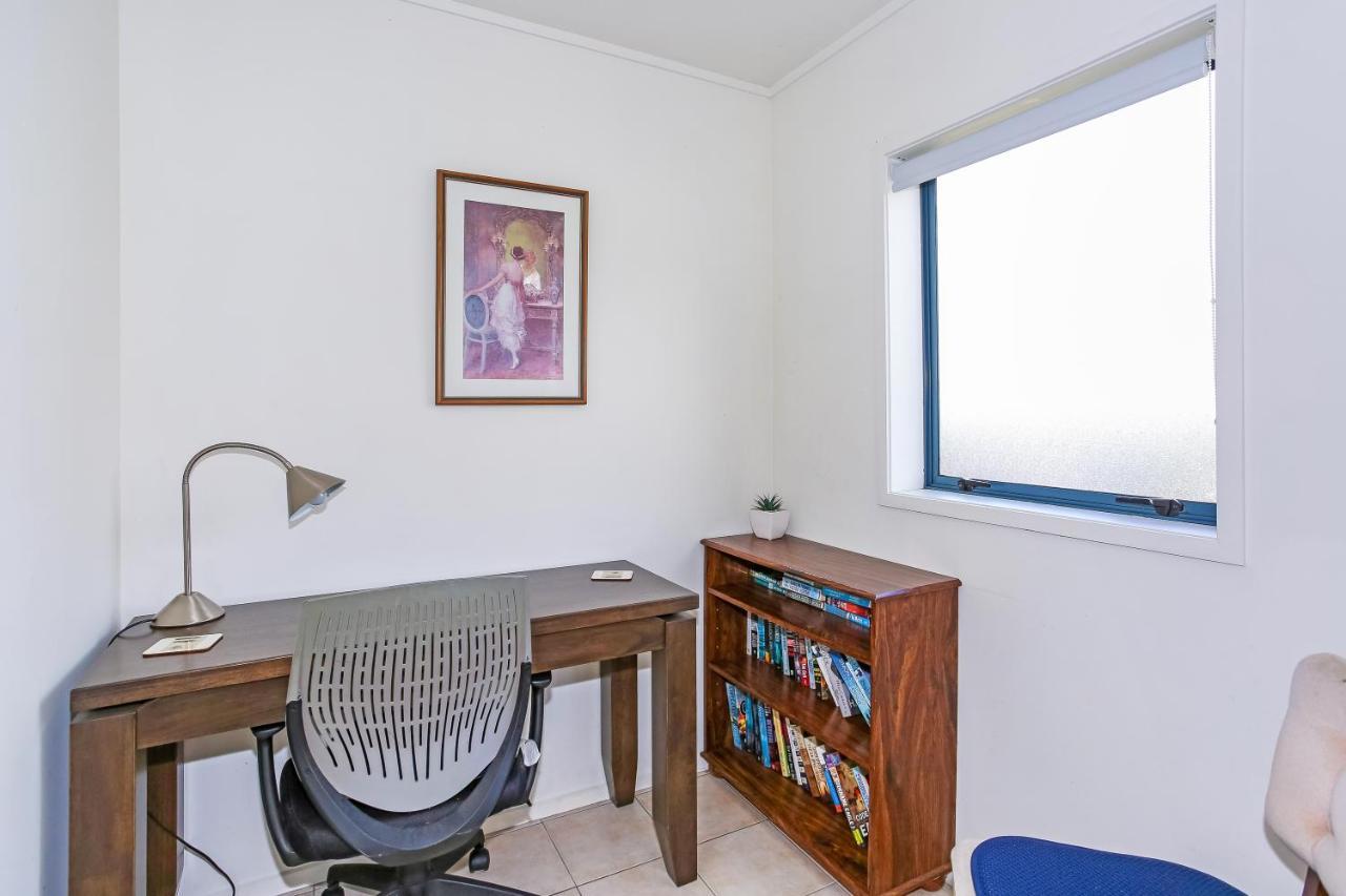 Self Contained Cottage Pukekohe Auckland Exterior photo